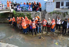 Milad ke-24 PKS, DPD Bandar Lampung Tebar Eco Enzyme