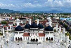 Menapaki Jejak Spiritual: 10 Destinasi Wisata Religi Favorit Saat Ramadan