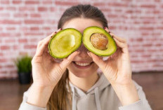 Kulit Sehat Alami dari Alpukat, Kaya Vitamin dan Lemak Baik