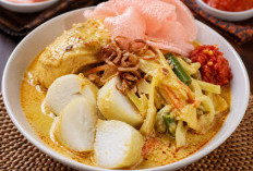 Lontong Sayur Padang: Hidangan Tradisional Kaya Rempah dari Ranah Minang