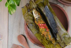 Lezat dan Gurih, Ini Keunikan Pepes Pindang Khas Jawa dan Madura