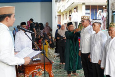 Bupati Egi Lantik Pejabat Eselon II dan Tunjuk Plt Kominfo saat Safari Ramadan di Rajabasa