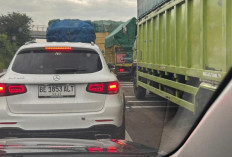 Kemacetan di Tol Bakter KM 49 Picu Keluhan, Pelayanan Dipertanyakan