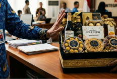 Bupati Lamsel Larang Pejabat Terima Hampers Lebaran