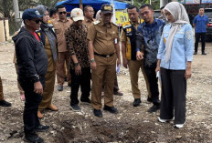 Wagub Jihan Tinjau Perbaikan Jalan Pringsewu–Pardasuka, Target Rigid Beton Mulai Maret
