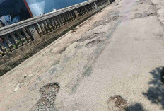 Jalan Rusak Ancam Keselamatan Pelajar, Warga Kemiling Tagih Janji Pemkot
