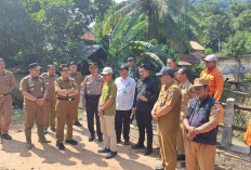 Pemkab Lampura Salurkan Bantuan Korban Banjir Bandang Desa Nyapah Banyu
