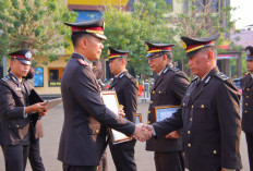Usai Upacara Hari Kesaktian Pancasila, 52 Personel Polresta Bandar Lampung Diganjar Penghargaan