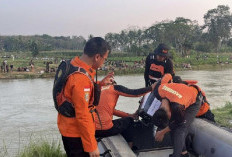 Hanyut Saat Menolong Teman, Dua Remaja di Pringsewu Ditemukan Tak Bernyawa