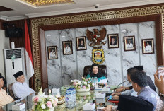 Eva Dwiana Serahkan Bantuan untuk Pembangunan 20 Masjid Dan Pesantren di Bandar Lampung