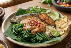Pecel Ikan Laut, Varian Pecel Unik dari Daerah Pesisir Jawa