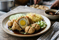 Pempek Palembang: Sejarah, Jenis, dan Keunikan Cita Rasanya