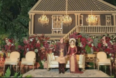 Pelaminan Rumah Adat Palembang: Simbol Kehormatan dan Doa Kehidupan