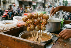 Cilok, Jajanan Sunda Legendaris yang Tetap Eksis hingga Kini