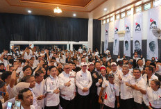 Dari Lampung, Jokowi menegaskan PSI harus dikenal luas dan dekat dengan masyarakat