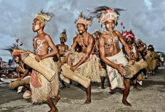 Tari Sajojo: Sejarah, Makna, Keunikan, dan Properti Khas dari Papua