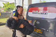 Respon Cepat Polisi, Empat Korban Lakalantas Dievakuasi ke RS CMC Kotabumi