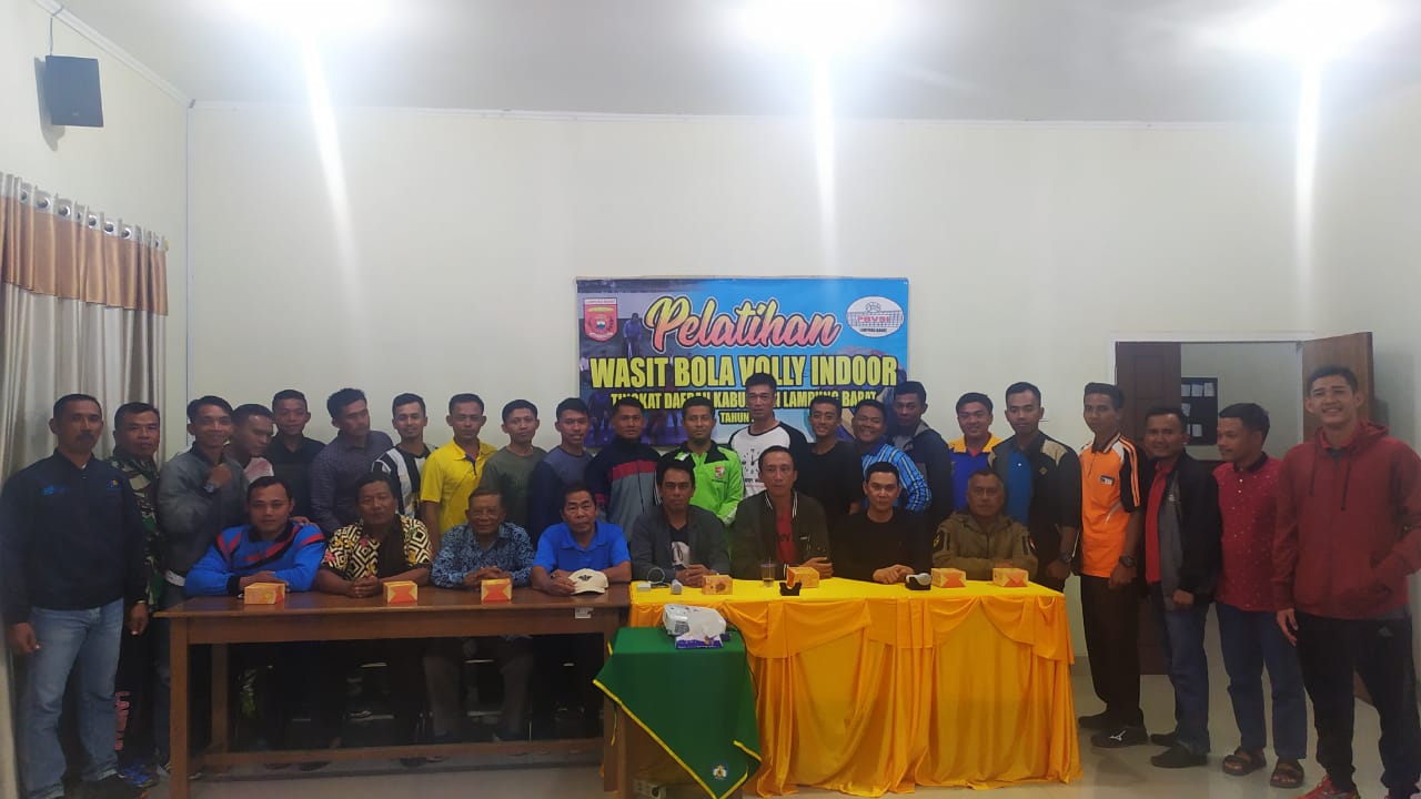 22 Wasit Voli se-Lampung Terima Lisensi Daerah