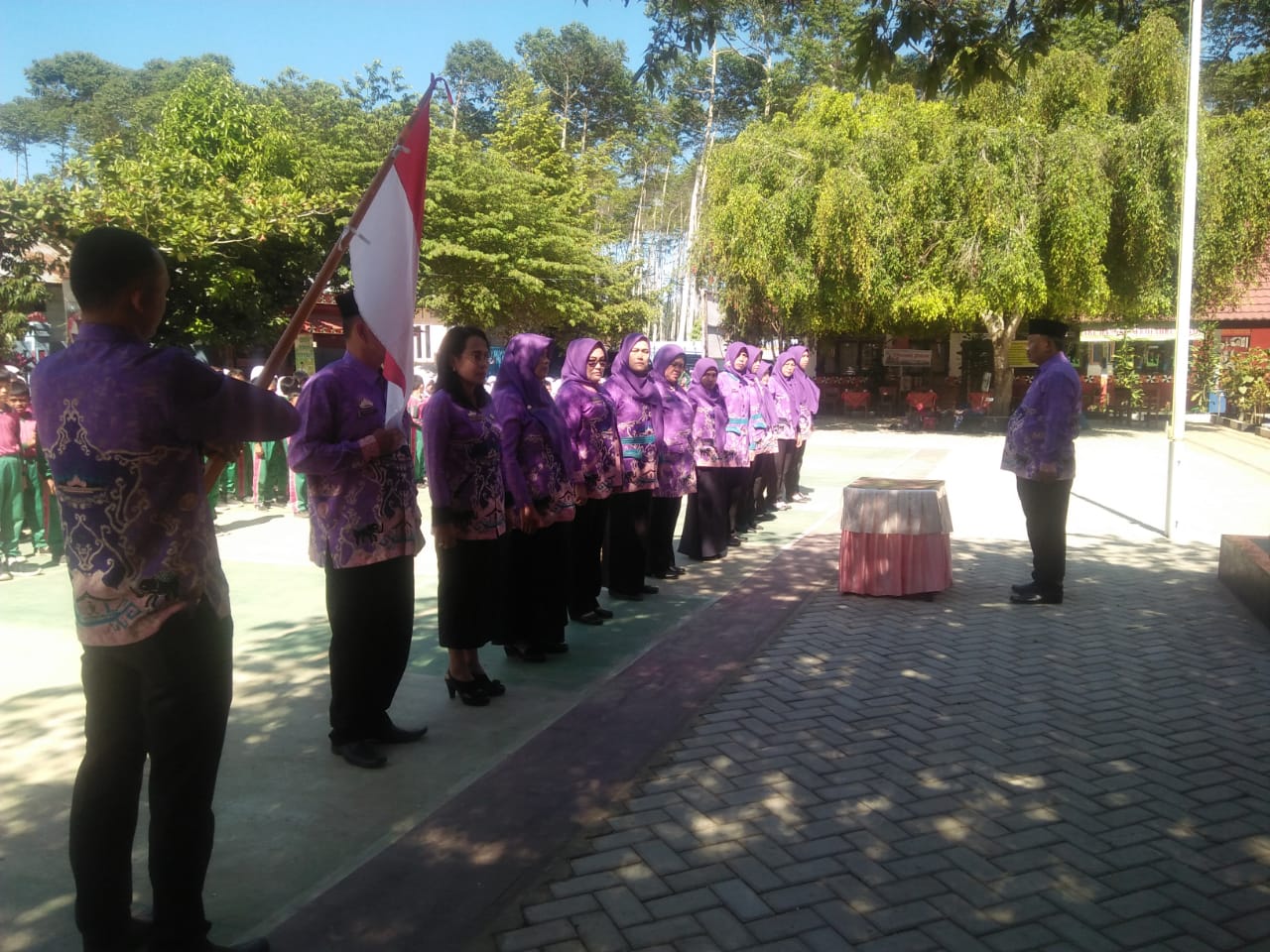 Tim Sekolah Ramah Anak SDN 3 Waymengaku Resmi Dilantik