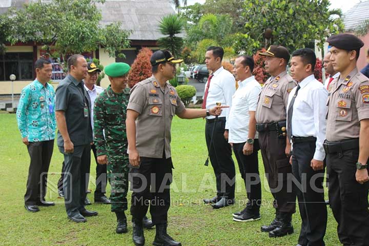 Bencana Mengintai, TNI-Polri Siagakan Personel