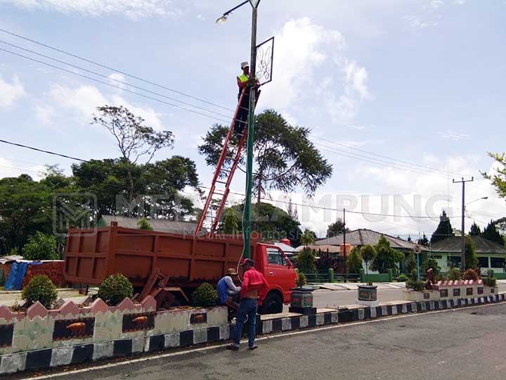 Tahun Ini, DLH Pasang dan Pelihara Ratusan Lampu