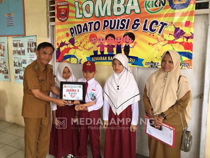 Siswa SD Bandarbaru Semarakan Lomba Pidato-LCC