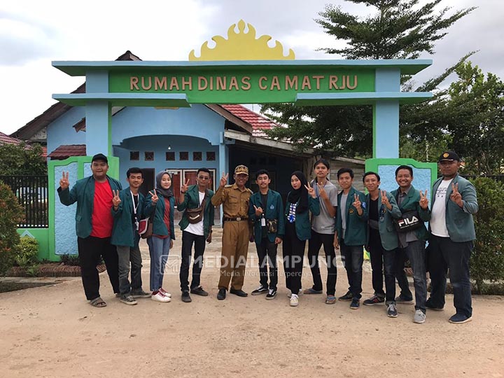 KKN Unila Inisiasi Pembangunan Perpustakaan Kecamatan di Rawajitu Utara