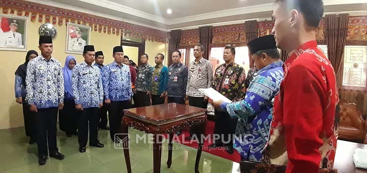 Akmal Lantik Enam Pejabat Fungsional