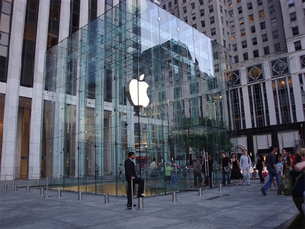 Di China Puluhan Apple Store Kembali Dibuka