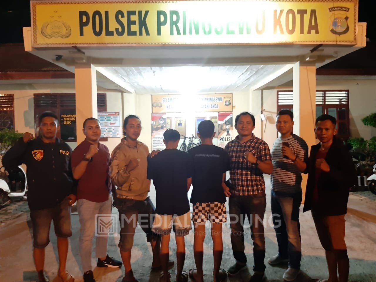 Polisi Bekuk 2 Pemuda Pemakai Tembakau Gorila