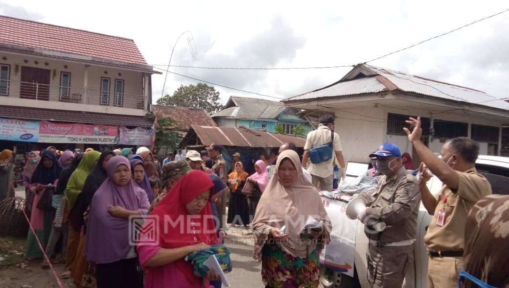 Satgas Pangan Pemprov Gelar Operasi Pasar di Fajarbulan 