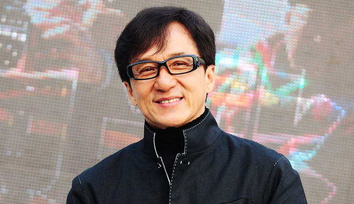 Jackie Chan Dikarantina Gara-Gara Virus Corona?