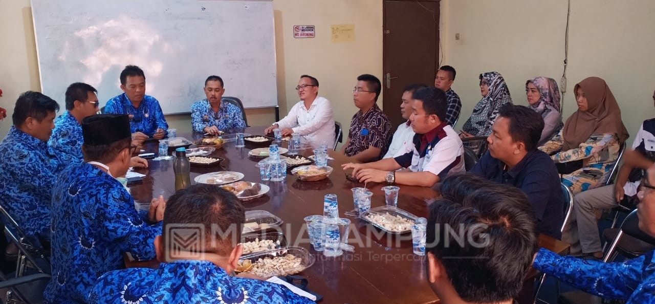 Radar Lampung Group Kunjungi Pemkab Pesbar