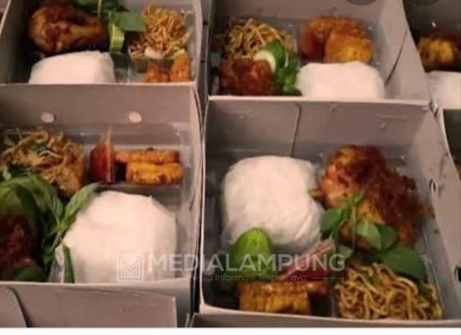 Catering Mbok Sher Dibanderol Rp 25 Ribu per Box