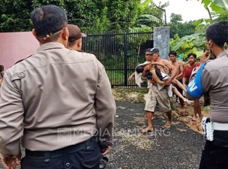 Hanyut di Saluran Air, Bocah 9 Tahun Ditemukan Sudah Tidak Bernyawa