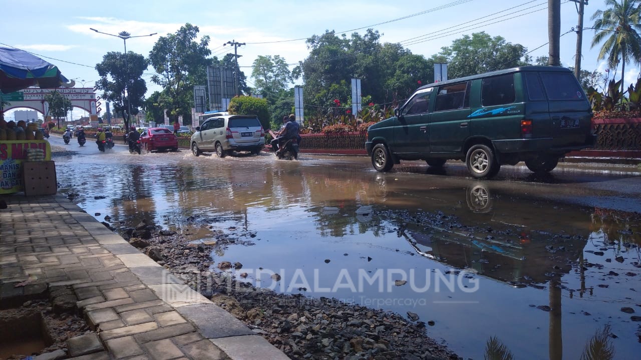 Jl. ZA Pagaralam Bandarlampung Langganan Genangan Air