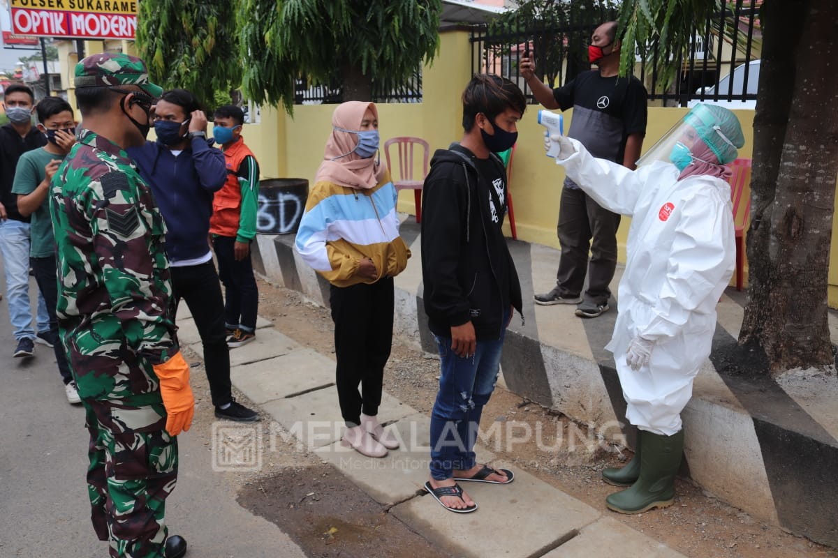 Tim Gabungan Perketat Pintu Masuk Bandarlampung