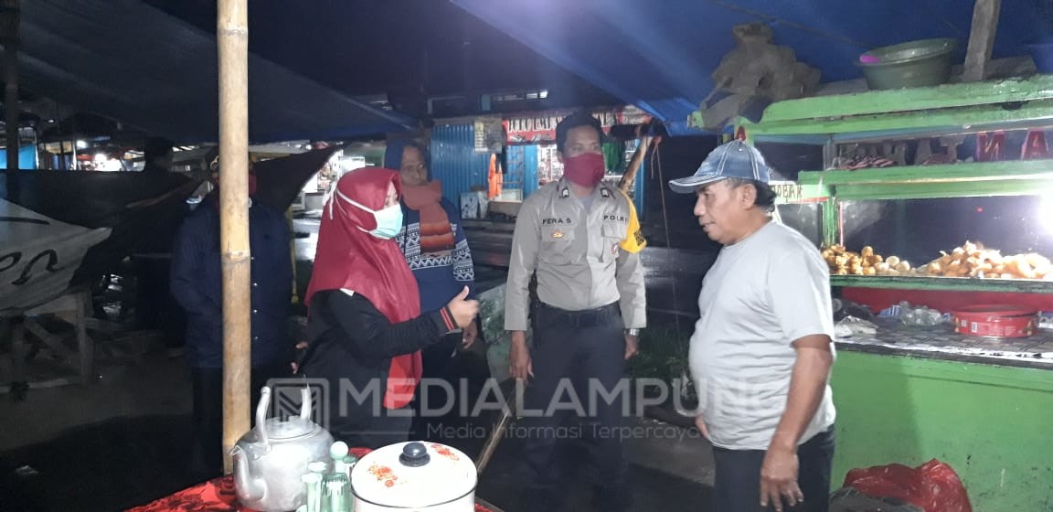 Lurah Fajarbulan Perintahkan Warung Tenda Sediakan Sarana Cuci Tangan 