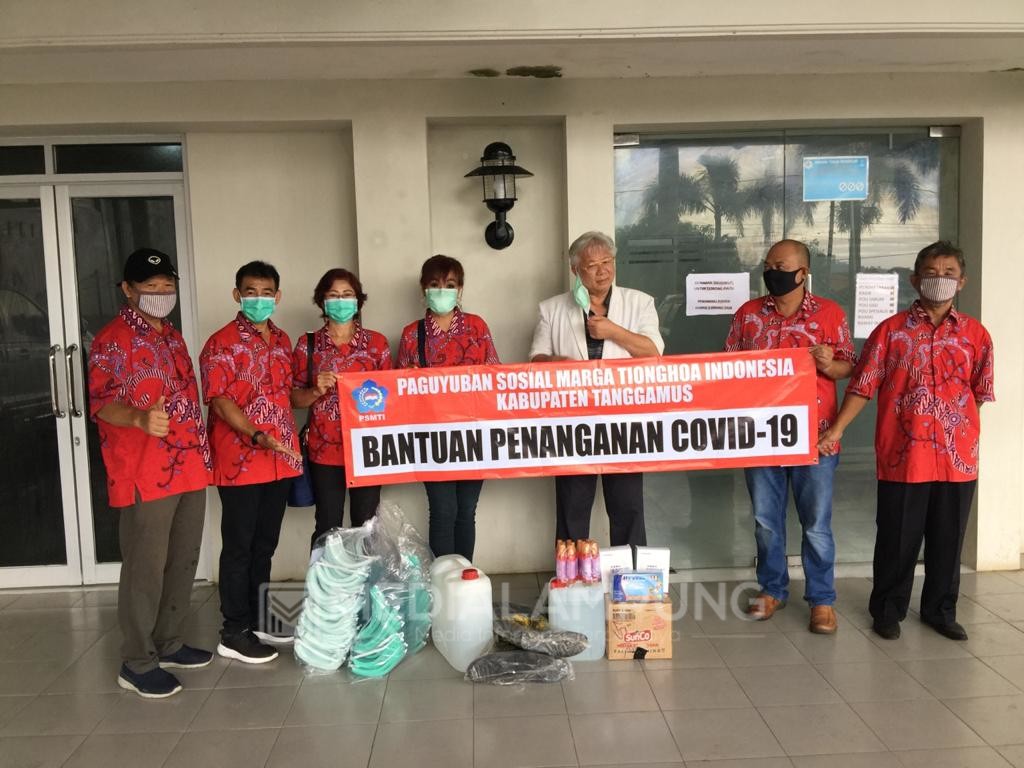 Wujud Kepedulian, PSMTI Bandarlampung Serahkan Bantuan di Dua Rumah Sakit