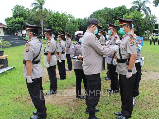 Polres Waykanan Gelar Sertijab Sejumlah Perwira