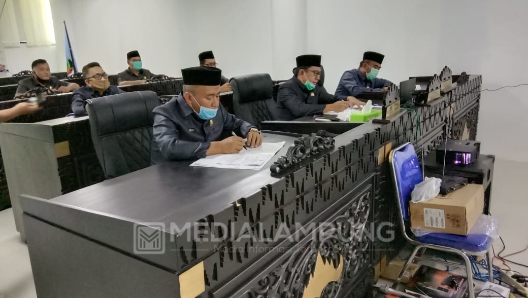 Gerakan Literasi Sekolah di Pesbar Masih Rendah