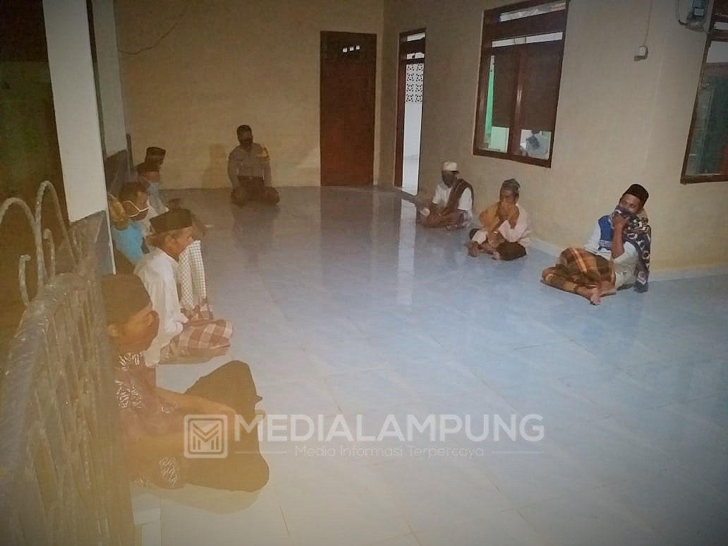 Cegah Penularan Covid-19 dengan Beribadah di Rumah