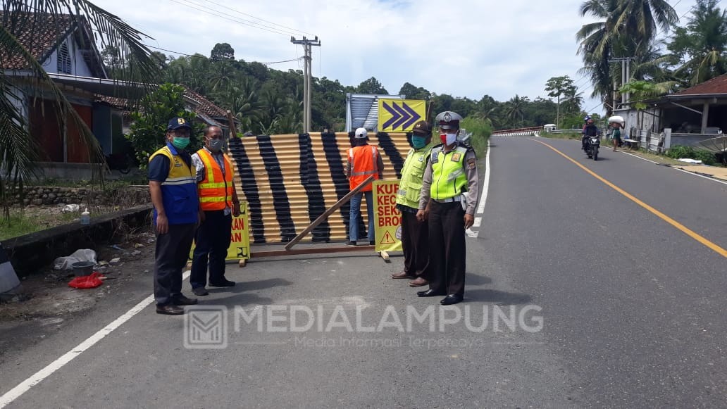 BPJN XIX Tinjau Jembatan Tenumbang, Pasca Lebaran Mulai Diperbaiki