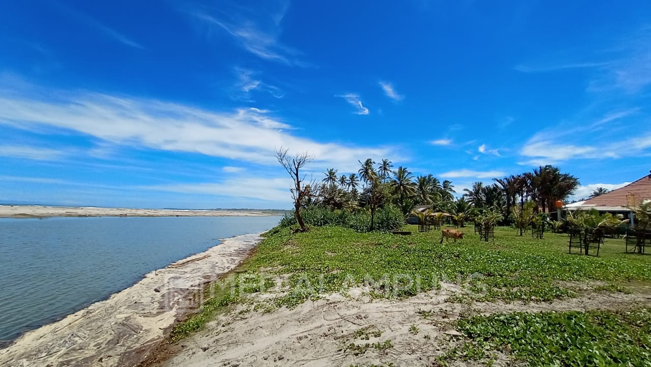 Abrasi Pantai di Tenumbang Kian Parah