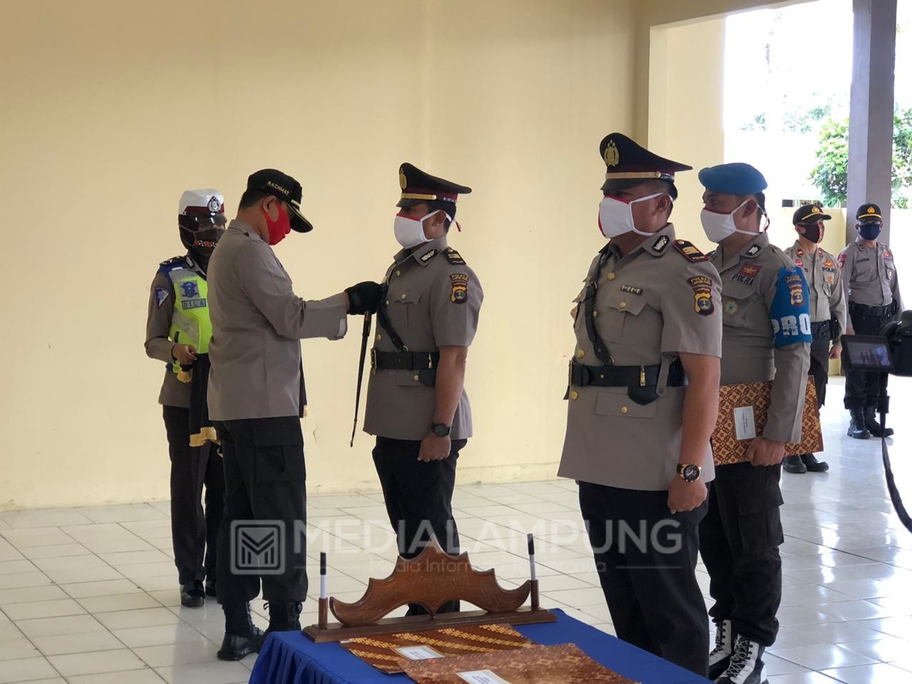 Kapolres Lambar AKBP Rachmat Tri Hariyadi Pimpin Sertijab Kasat Lantas