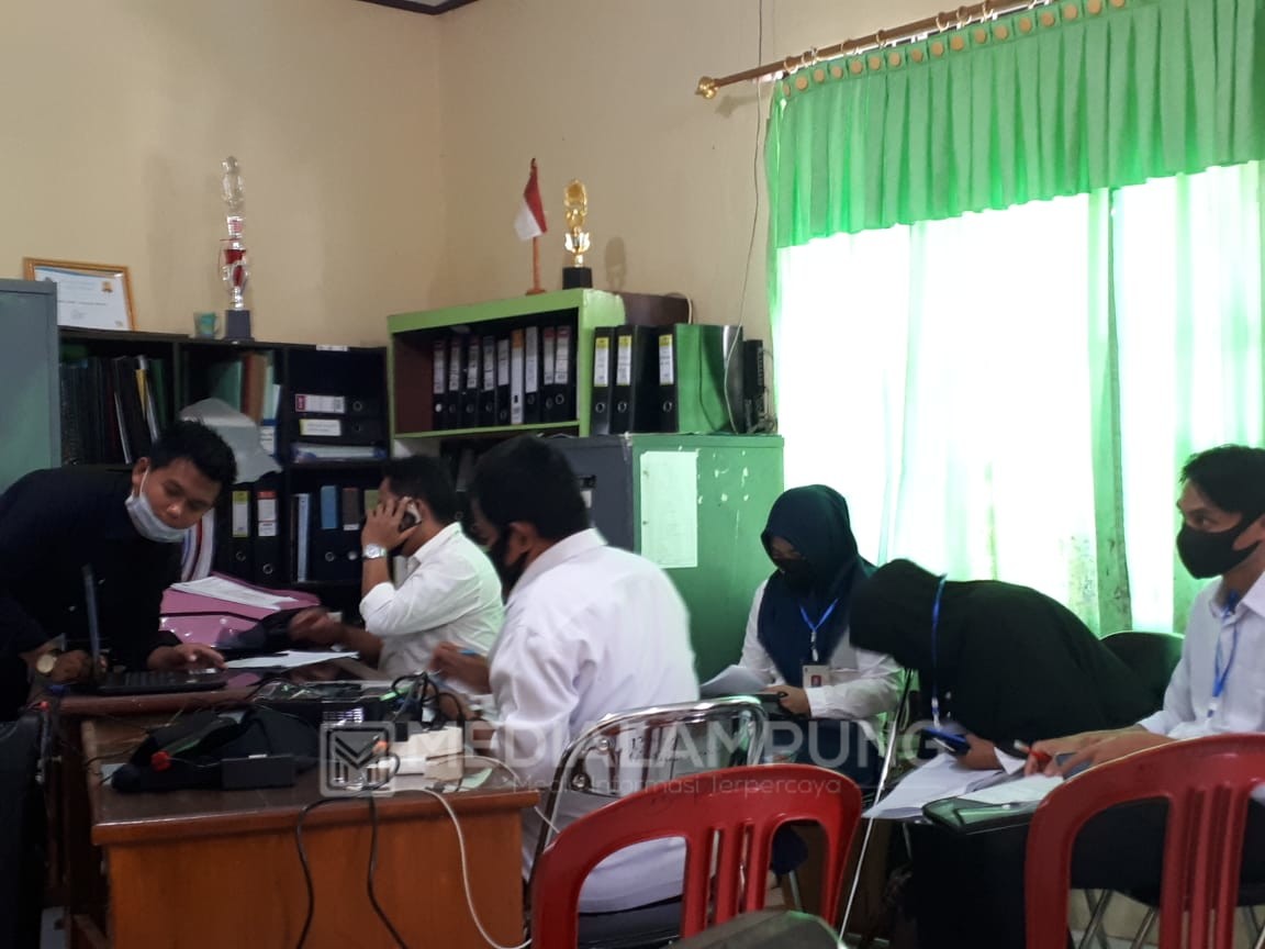 Dinas Koperasi UKM Provinsi Latih UMKM di Lambar