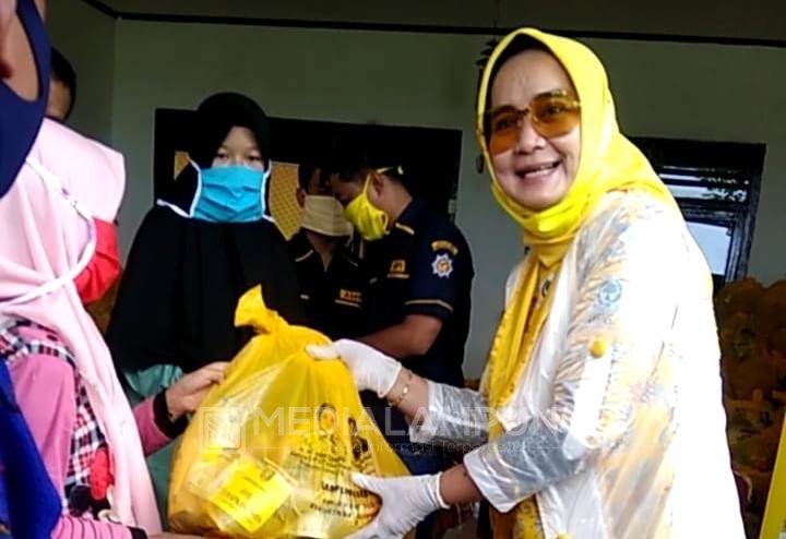 IIPG Lampung Salurkan Bantuan Sembako ke Masyarakat Lemong