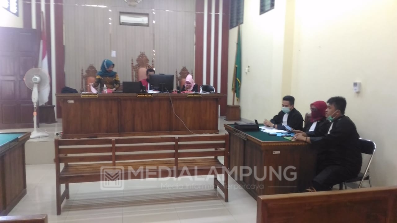 Angkut Solar Subsidi Tanpa Izin, Bawa Rohaimi ke Kursi Pesakitan