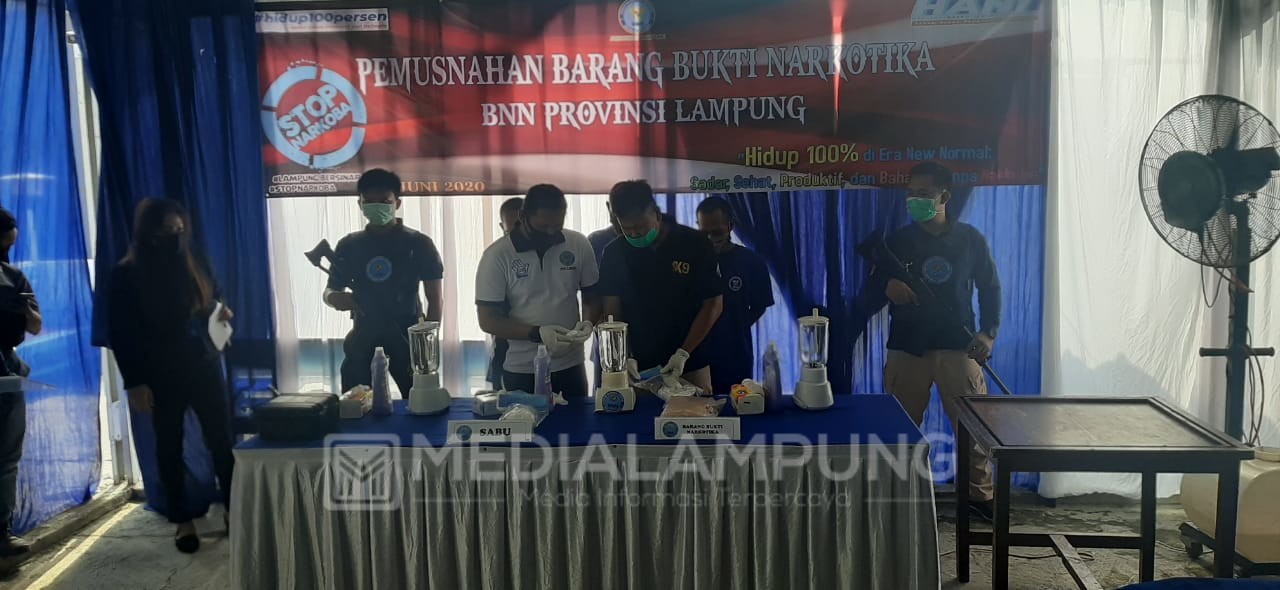 BNNP Lampung Musnahkan BB 2.813,75 Gram Sabu Jaringan Aceh