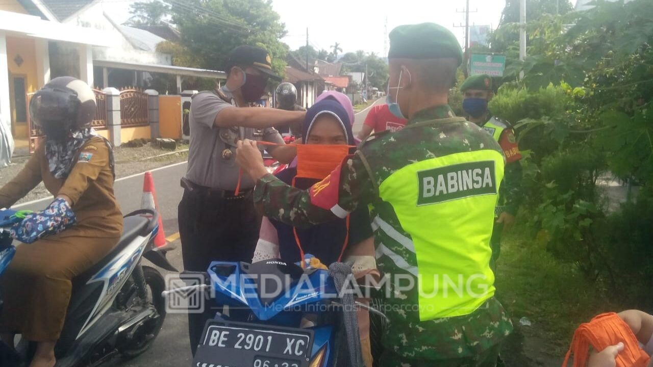 Serda Rohaili Imbau Warga Gunakan Masker